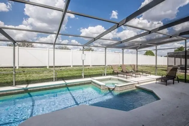 Margarita's West Haven Vacation Home - Havuz