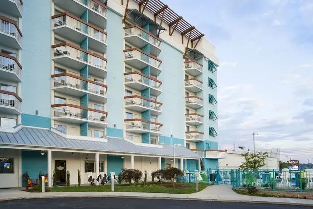 Margaritaville Island Inn - Dış Mekan
