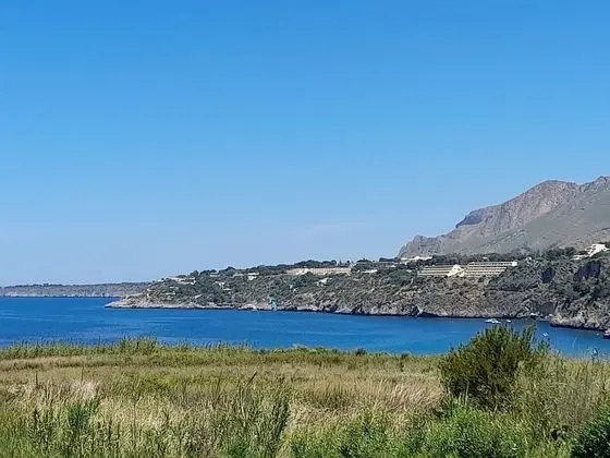 Margherita's Nest by the sea With Birds Song - Öne Çıkan Resim