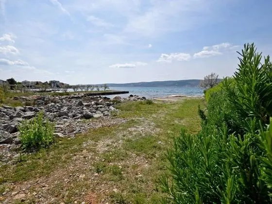 Mari - 30m From the sea - A3