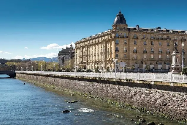 Hotel Maria Cristina - Dış Mekan