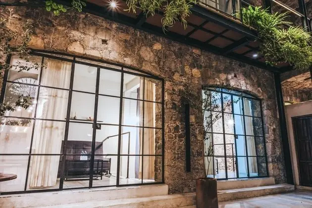 Hotel Maria Isabela