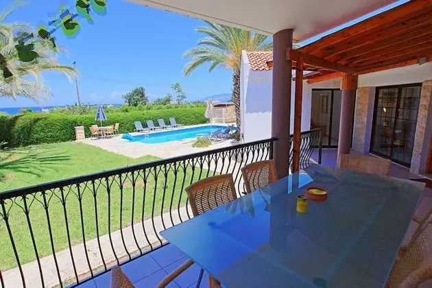 Villa Maria Latchi in Latchi - Oda