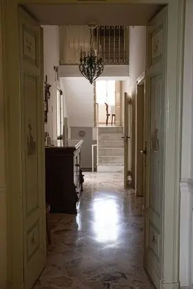 Hotel Villa Maria Teresa - Lobi