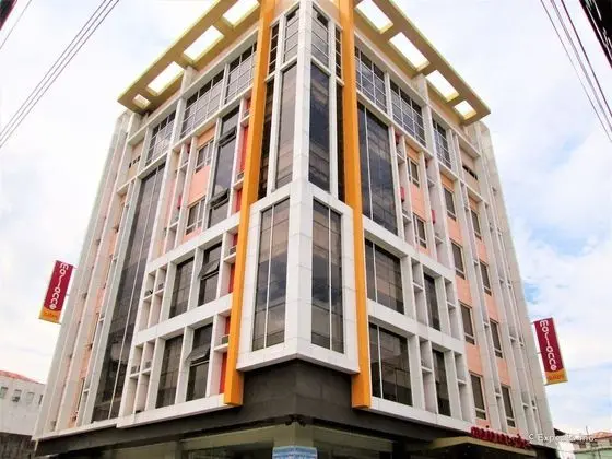 Marianne Suites