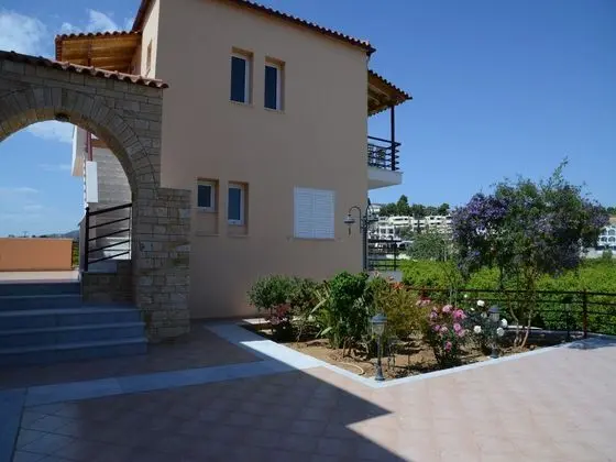 Maria's Filoxenia Suites - Genel
