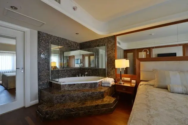 Marigold Thermal Spa Hotel - 4