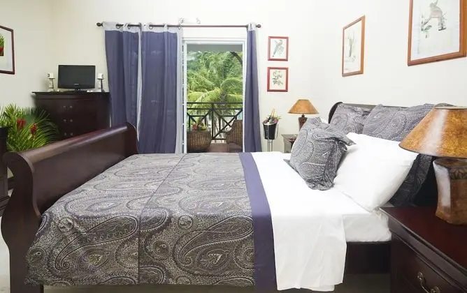 Marigot Beach Club and Dive Resort - Oda