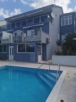 Marija - 10 m From Pebble Beach - A2 - Havuz