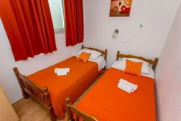 Marija - 60 m From Beach - A2 - Oda