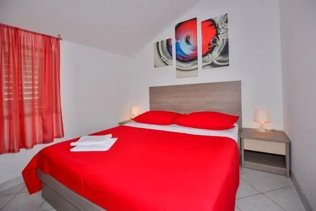 Marijo - 300 m From Beach - A1 - Oda