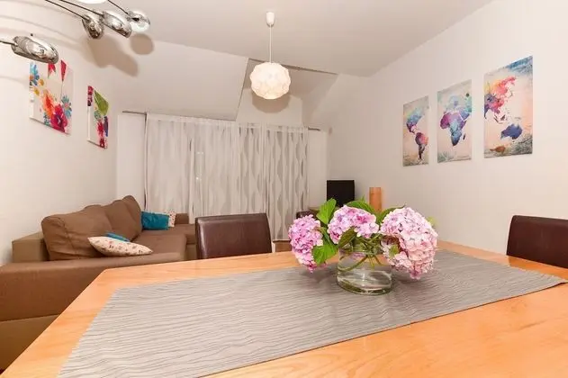 Marijo - 300 m From Beach - A1 - Yerinde Yemek