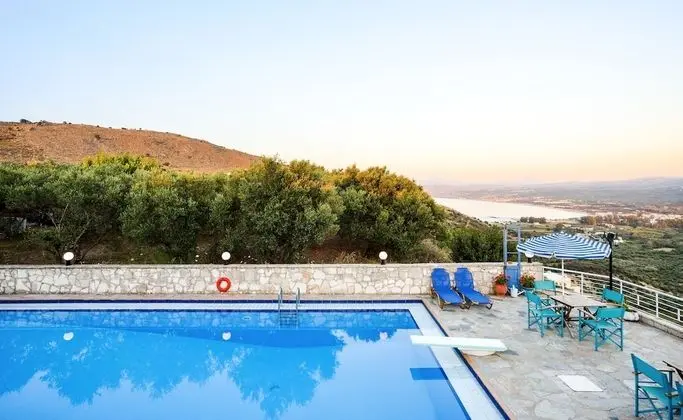 Marika Studios & Apartments - Havuz
