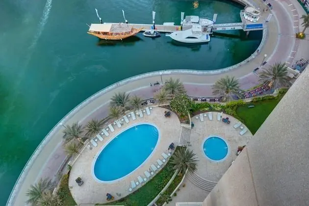 Marina Hotel Apartments - Havuz