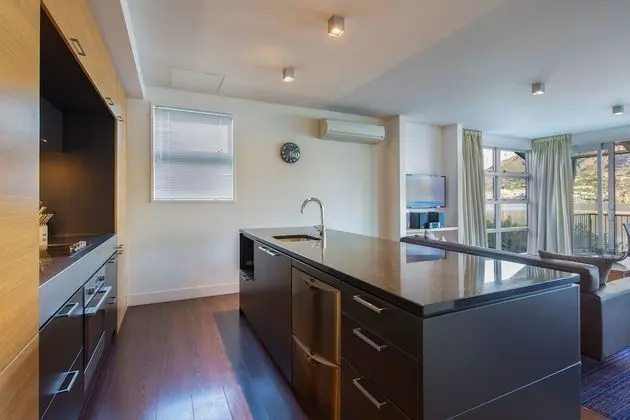 Marina Apartments Element Escapes - Mutfak