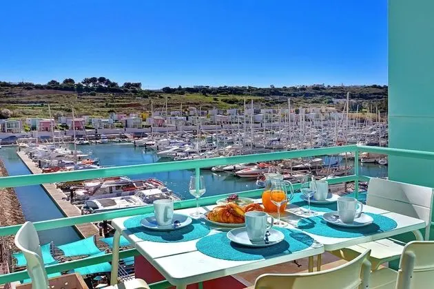 Marina Bay Residence