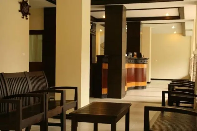 Marina Beach Resort - Lobi
