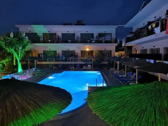 Marina Boutique Hotel - Havuz