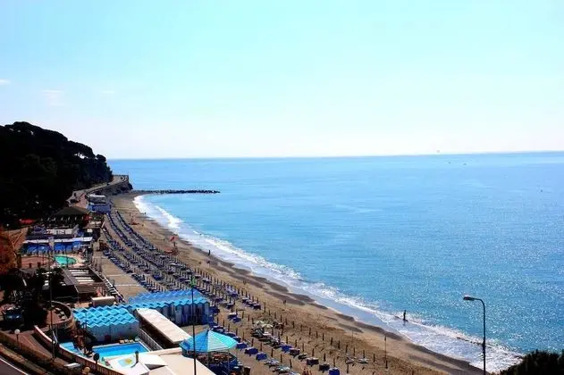 Hotel Marina - Plaj