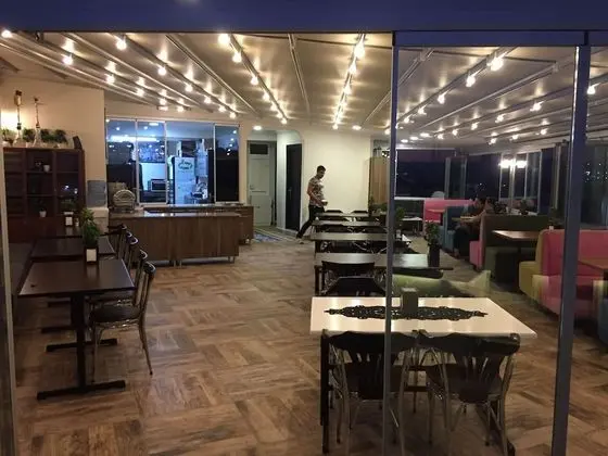 Hotel Marina City - Yerinde Yemek