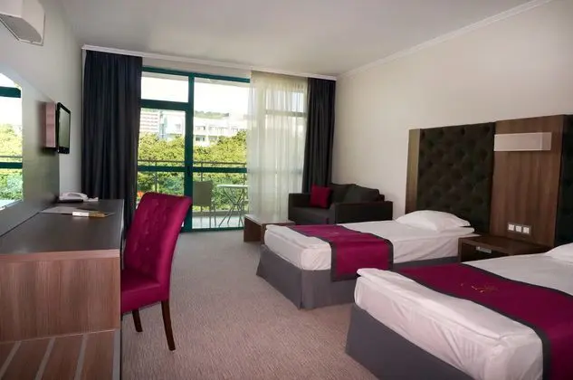 Marina Grand Beach Hotel - Oda