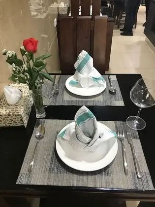 Marina Hanoi Hotel - Yerinde Yemek