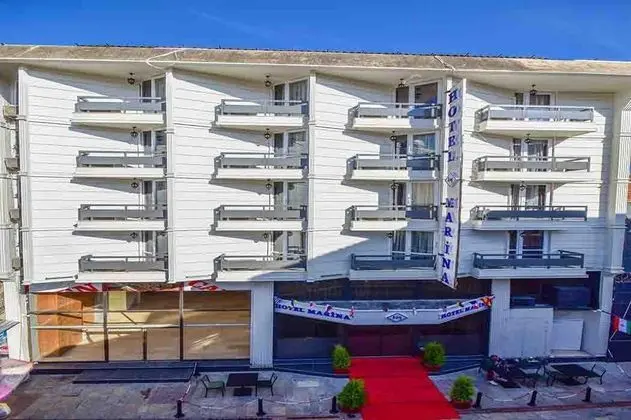 Marina Hotel - Dış Mekan