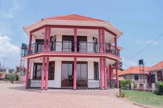 Marina Lake View Apartments