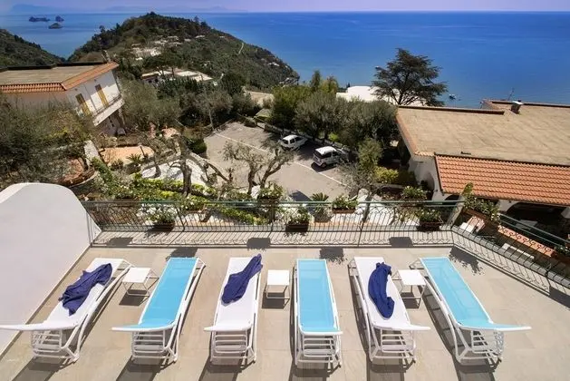 Villa Marina With Private Pool Sea View Terraces and Parking - Oda