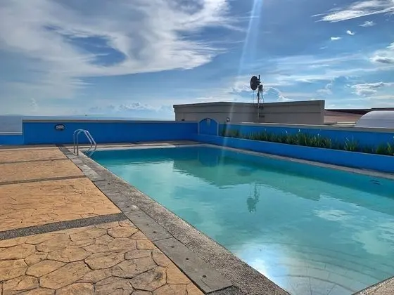 Marina Residential Suites - Havuz