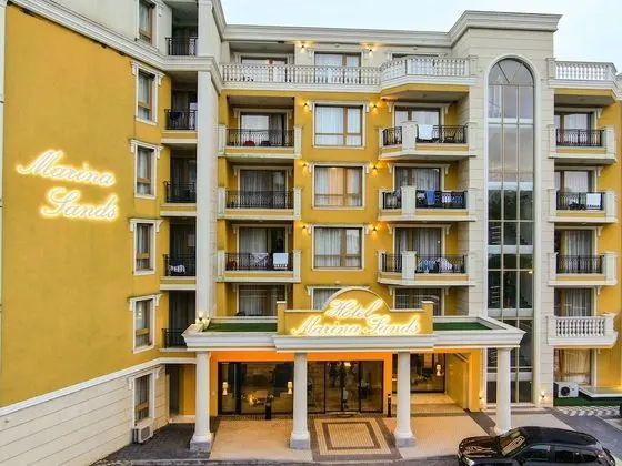 Marina Sands Bijou Boutique - Amazing Views