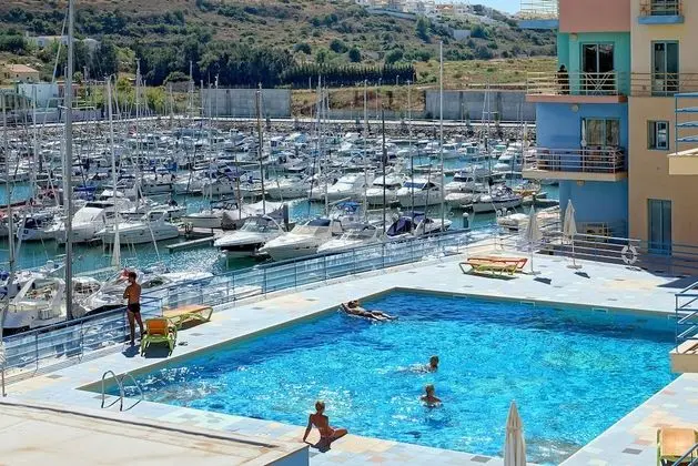 Marina Sea Residence Apartment - Havuz