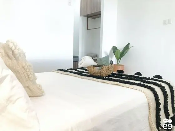 Marina Solé Loft 3 (J-3) - Oda