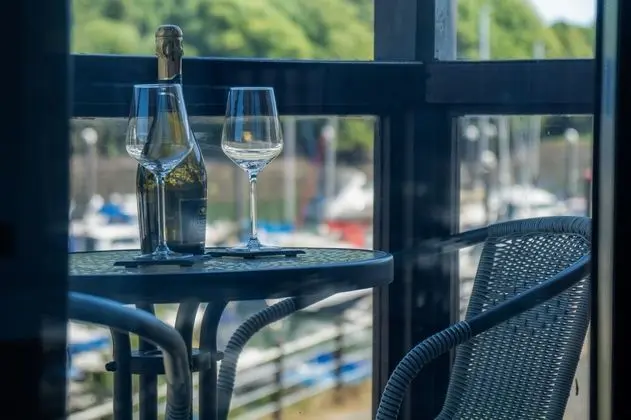 Marina View - 1 Bed Apartment - Neyland - Dış Mekan