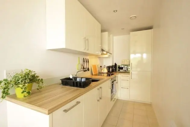Marina Water View Apartment - Mutfak
