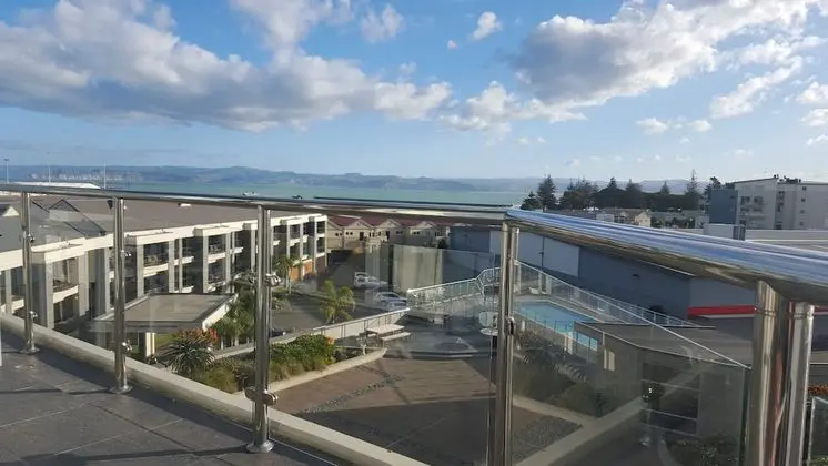 Marinaview Apartments
