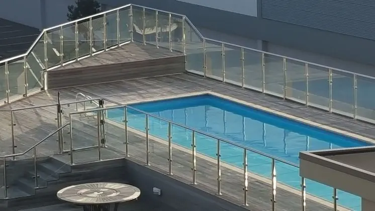 Marinaview Apartments - Havuz