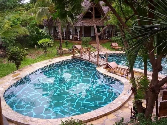 Marine Holiday House - Havuz
