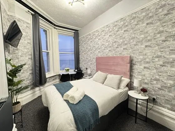 Marine Parade Hotel - Genel