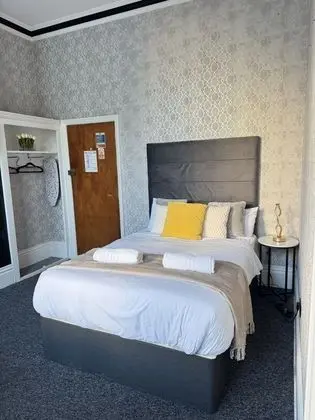 Marine Parade Hotel - Genel