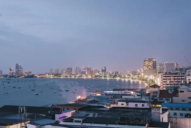 Marine Plaza Hotel Pattaya - Genel