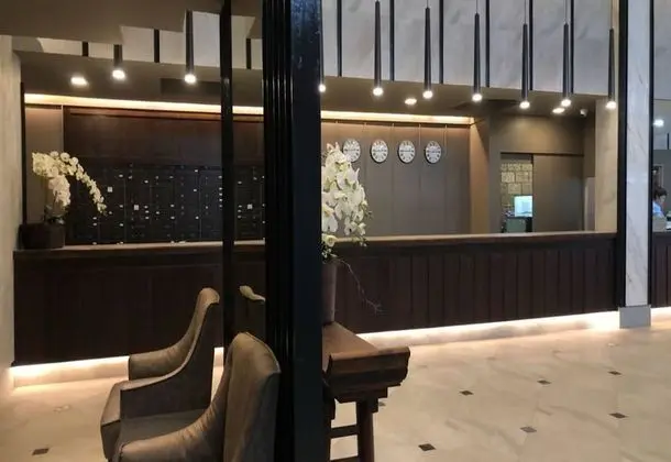 Marine Plaza Hotel Pattaya - Lobi