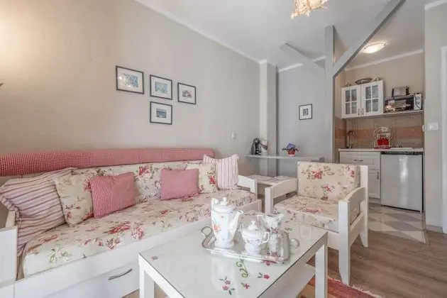 Marinero Apartments - Mutfak