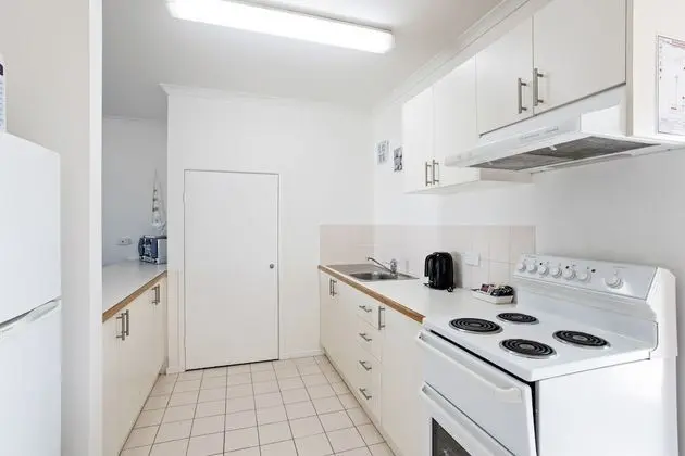 Mariners Cove at Paynesville Motel & Apartments - Mutfak