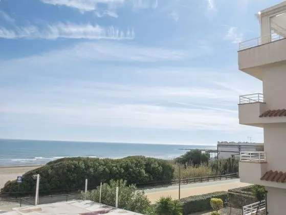 Marineu Primera Linea Playa Cargador 2/4 - Konum Öne Çıkanlar
