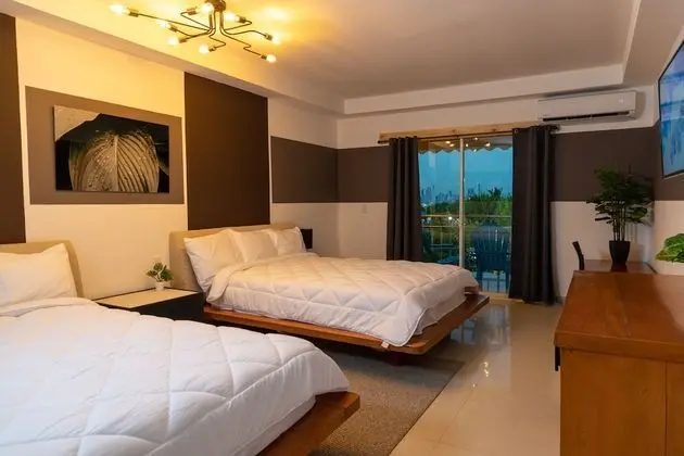 MARINN Tropical Vibes Hotel