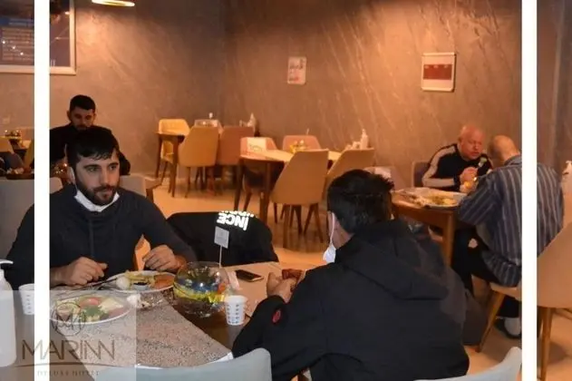 Marinn Deluxe Hotel - Yerinde Yemek