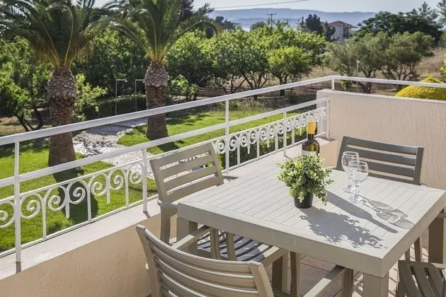 Marinos Apartments