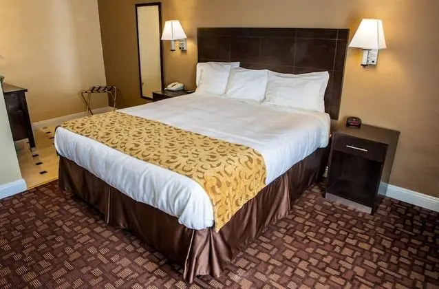 Marinwood Inn & Suites - Oda