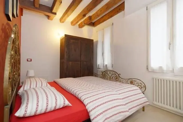 Mario Apartment Biennale